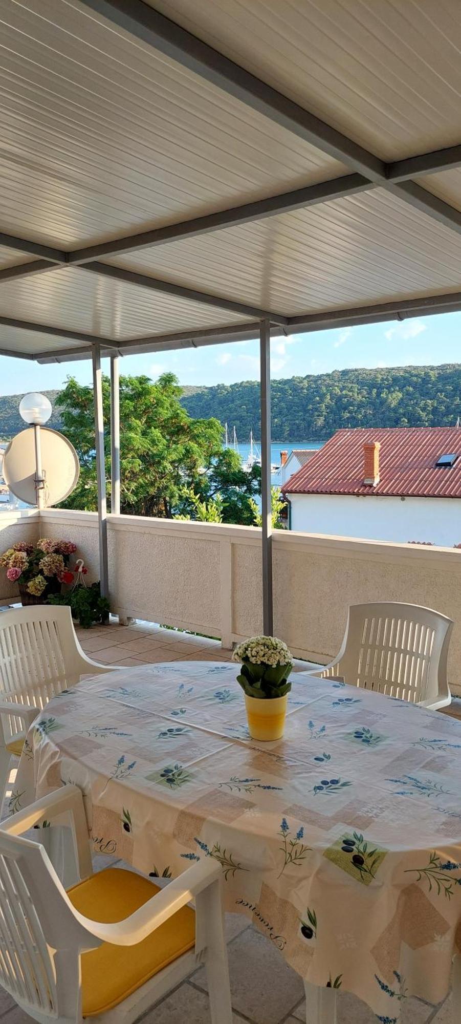 Apartmani Sladana Kampor Rum bild