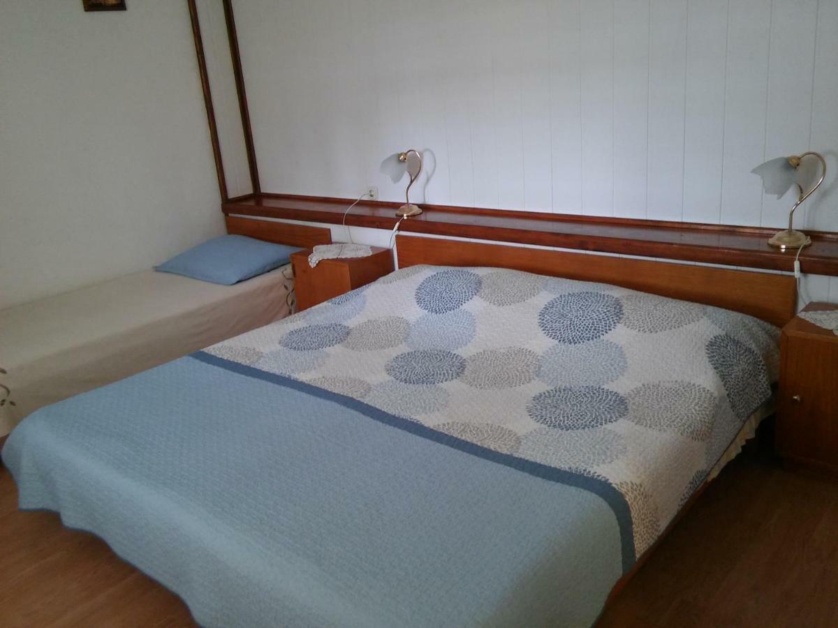Apartmani Sladana Kampor Exteriör bild